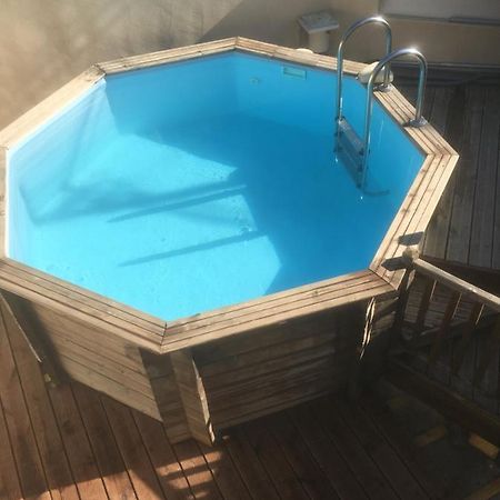 Le Robinson Bed and Breakfast Marseillan  Buitenkant foto