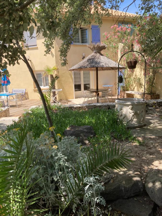 Le Robinson Bed and Breakfast Marseillan  Buitenkant foto